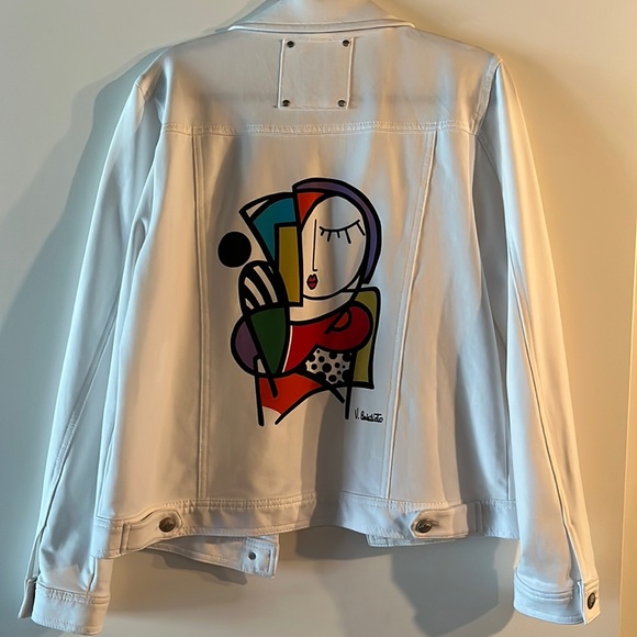 Ladies XL White Jacket with Artwork - Picture 1 of 8